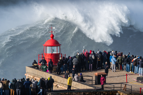 Giant wave Nazaré