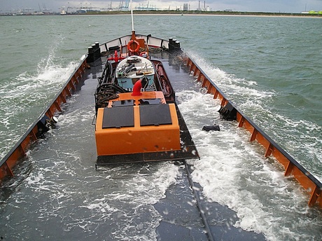 waterboot 10