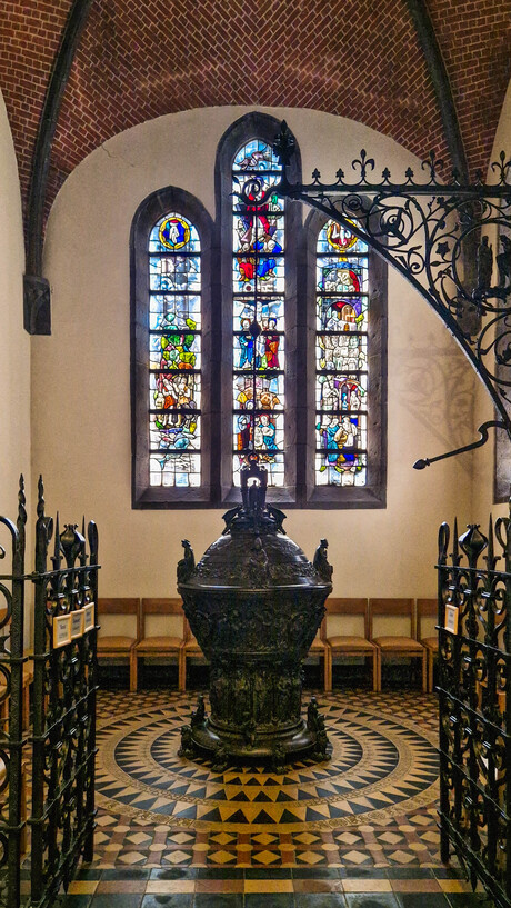 Doopkapel O.L.V. Kerk Kortrijk
