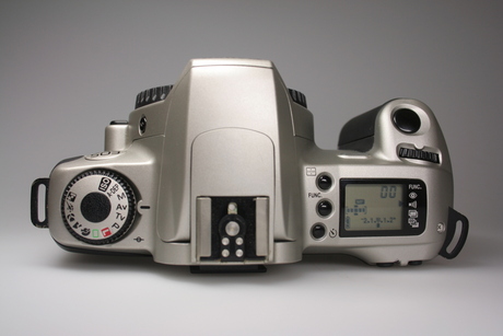 EOS300