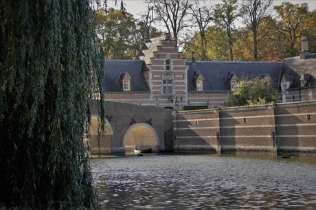 gracht kasteel Heeswijk