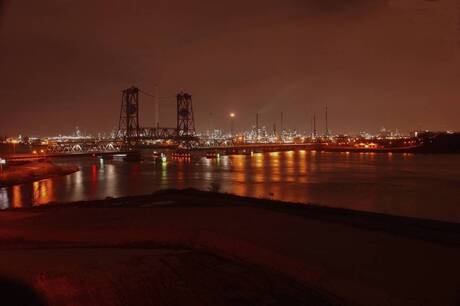 Botlekbrug in the night