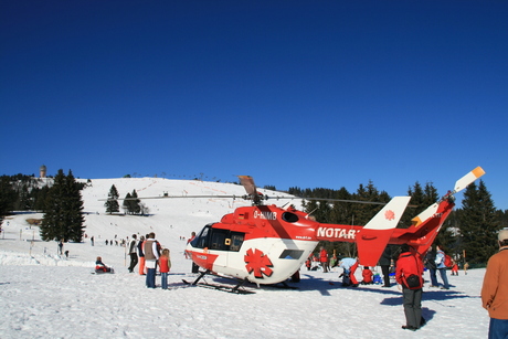 Helicopter op skipiste