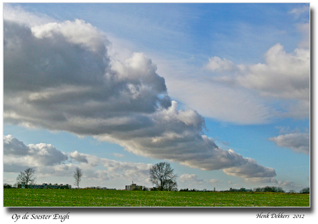 Wolken boven de Engh