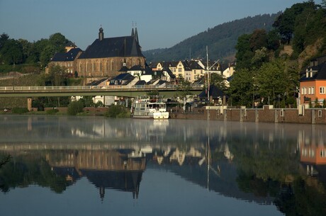 Saarburg ochtendnevel