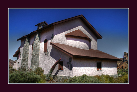 Huis op hoogvlakte van de Teide