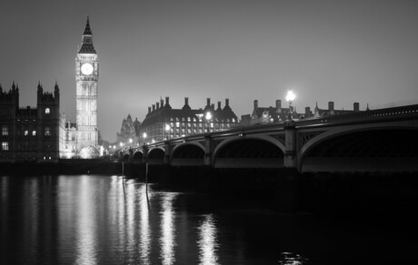 London by night