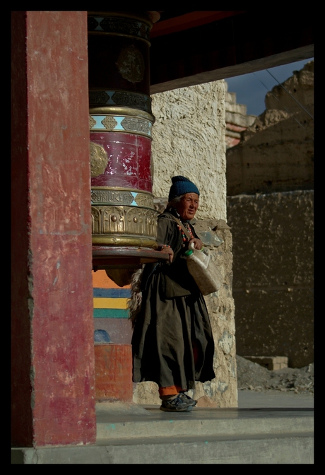 Praying lady