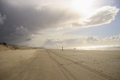 Wolken strand zee stuifzand