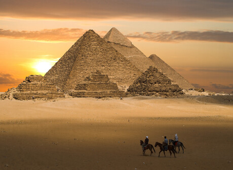 De grote pyramides van Gizeh