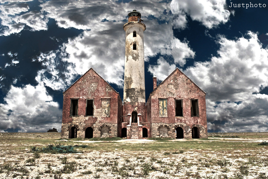 Lighthouse of doom - Vuurtoren op Klein Curacao. - foto door just010 op 10-08-2010 - deze foto bevat: vuurtoren