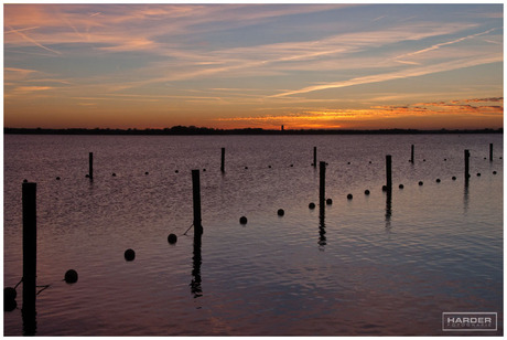 Avondlucht boven water