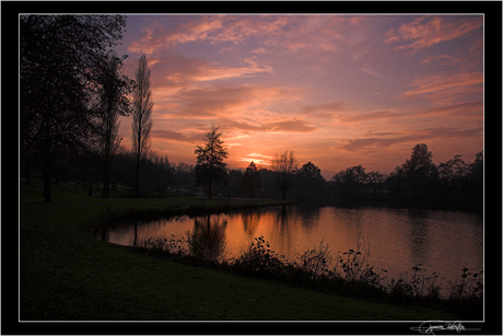 Not a sunrise, Not a sunset