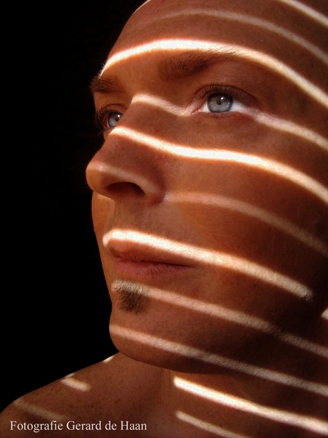 Zelfportret met luxaflex