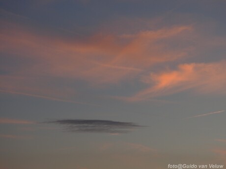 Lucht tijdens de zonsondergang