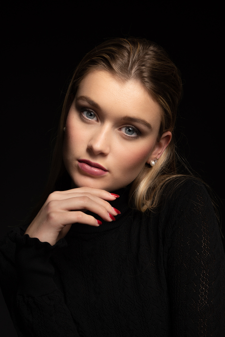 Model Tess