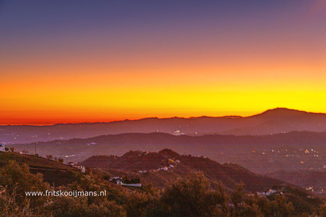 Zonsondergang in Canillas de Aceituno