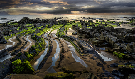 Barrika kustlijn, wat eb onthult..