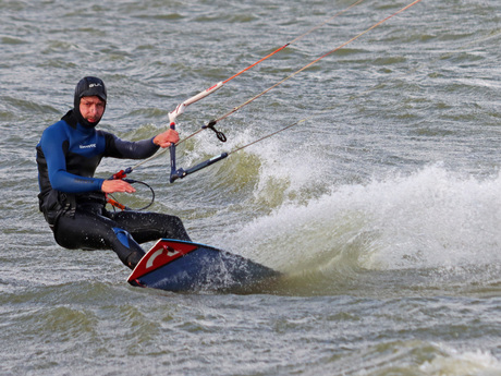 Kitesurfer