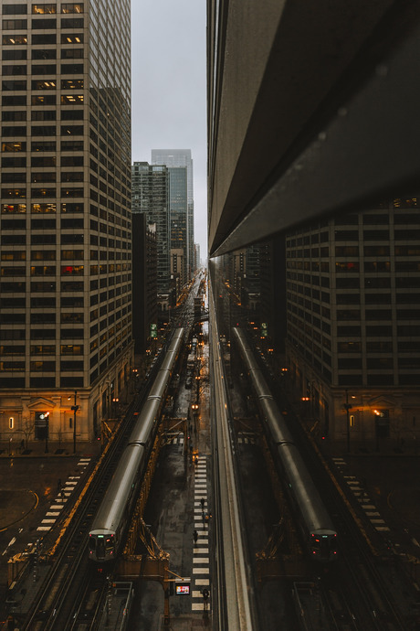 Metro Reflection