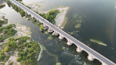 Between nature and populated area!