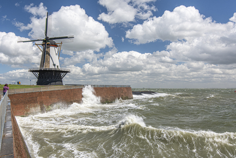 De eerste zomerstorm