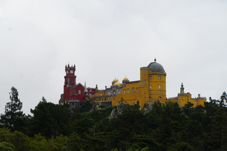 kasteel (Palacio de Pena)