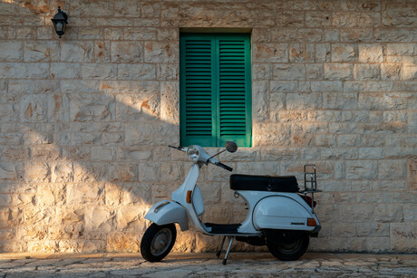 Vespa P125X