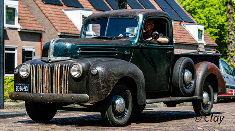 Ford V8 Pick-Up Truck 1945 (4639)