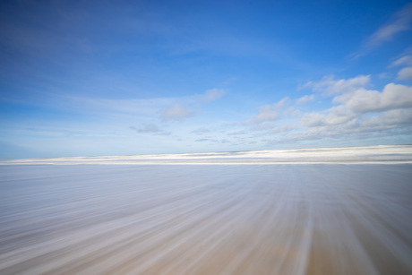 Witte lijnen strand (1 van 1)