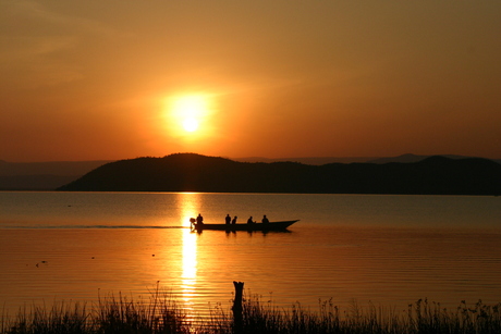 vissers op lake Naivasha