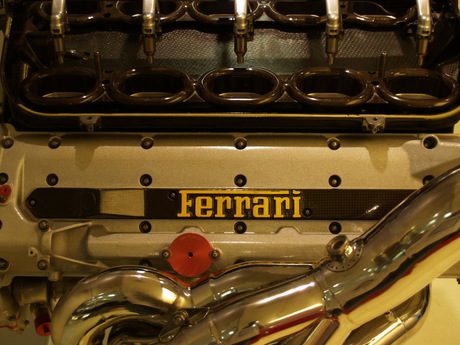 Ferrari motor