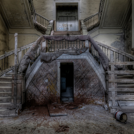 beauty of decay-stairs?