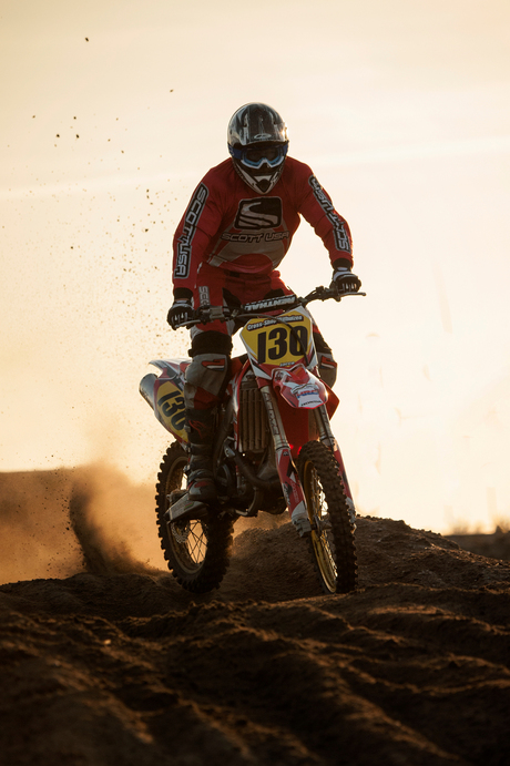 Motorcrosser