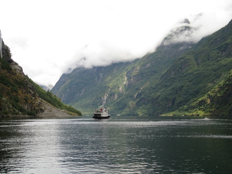 Hardangerfjord2