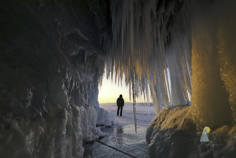 Ice cave 