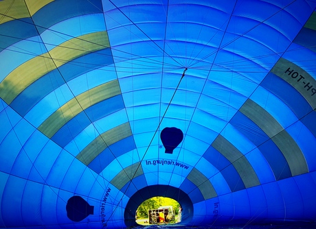 Een plaatje vanuit het dakraam van de Luchtballon...