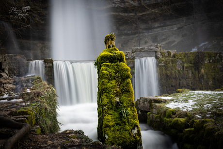 Cascade Saut Girard Du Hérison