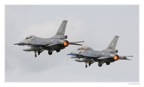 Take off-- 2x MLU F-16