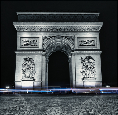 Rush hour @ Arc de Triomphe