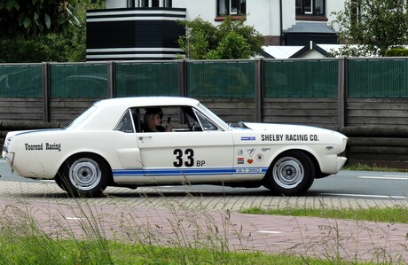 P1240950  FORD MUSTANG Meeting  nr4  Herhaling  vorige zonder tekst  2 juni  2024  