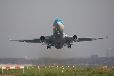 MD-11 Take-off.
