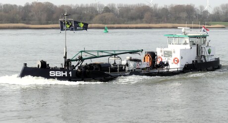 P1300332   Maassluis  Het Scheur  . Motortankschip  SBH 1  uit 1961   6 mrt 2026  