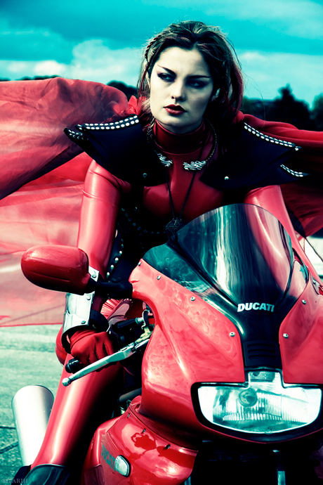 Victoria - horse of steel