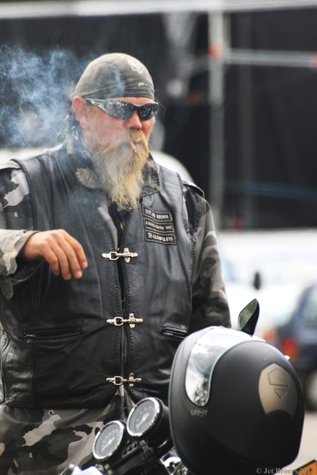 THE BIKER