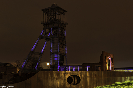 C-Mine Genk bij avondlicht