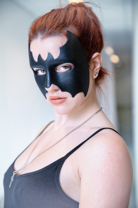anonymous (or is it Batwoman?)