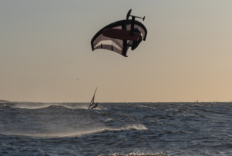 Wingsurfer