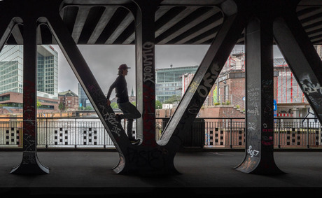 Leica Stop-On Light in the City