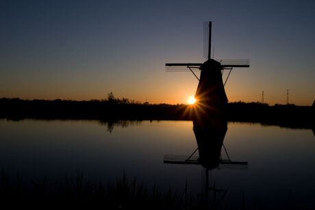 Zonsopgang kinderdijk